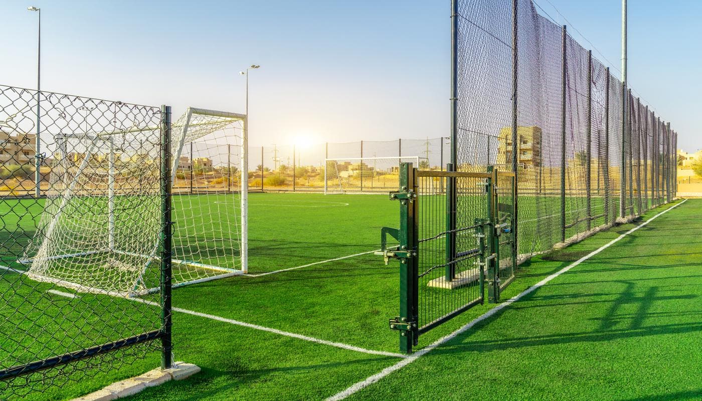 تركيب شبوك الملاعب بالرياض لحماية الملعب وتنظيم مداخله | 0554202751